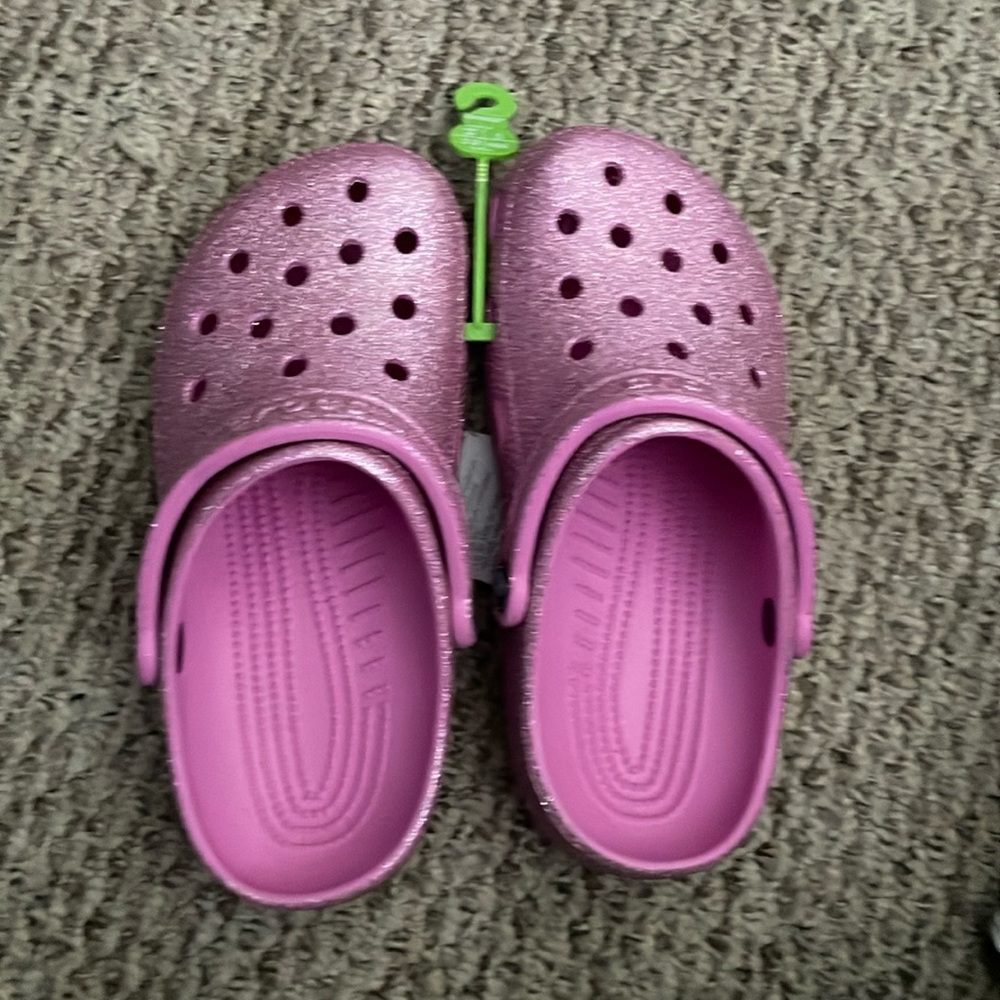 brand new crocs